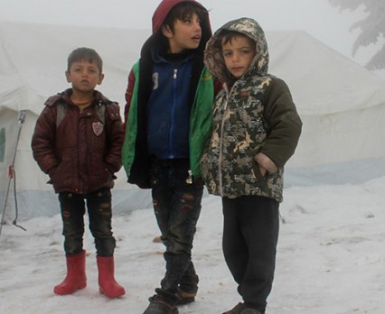 UNICEF: Pół miliona dzieci ucieka przed wojną w Syrii